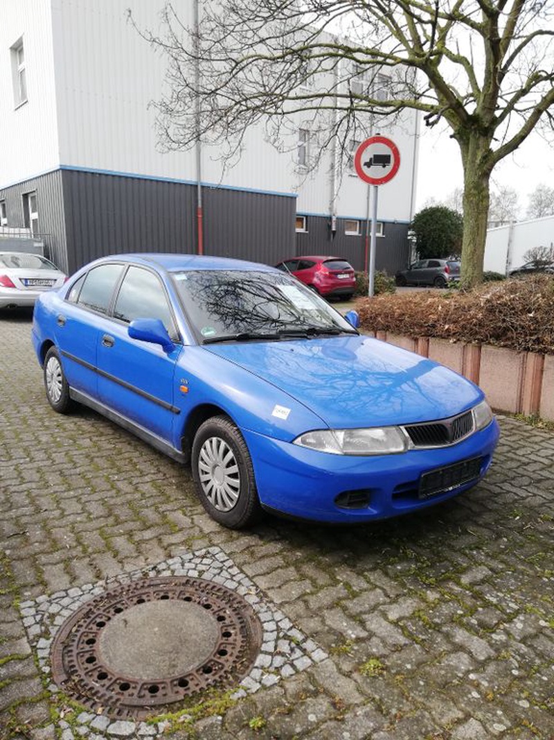 Mitsubishi Carisma