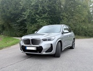 BMW iX1 2024