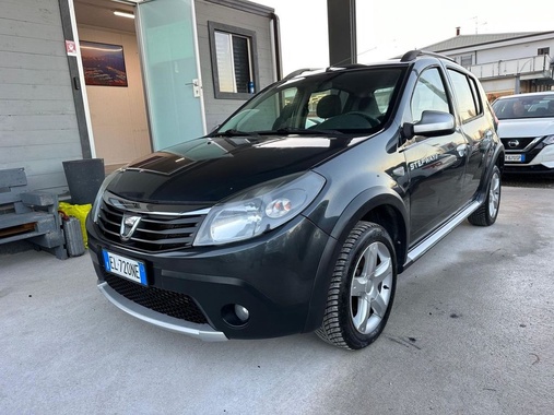 Dacia Sandero 2012
