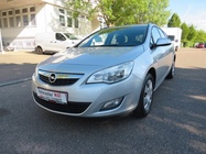 Opel Astra 2011