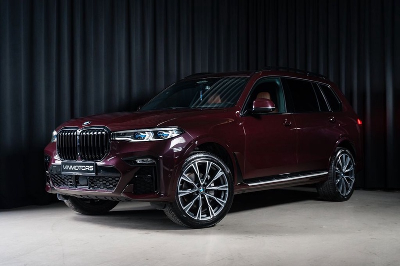 BMW X7