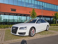 Audi S8 2013