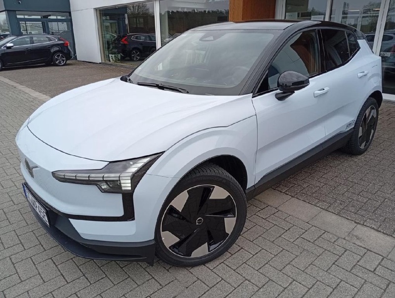 Volvo EX30