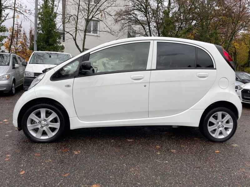 Peugeot iOn