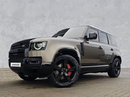 Land Rover Defender 2024