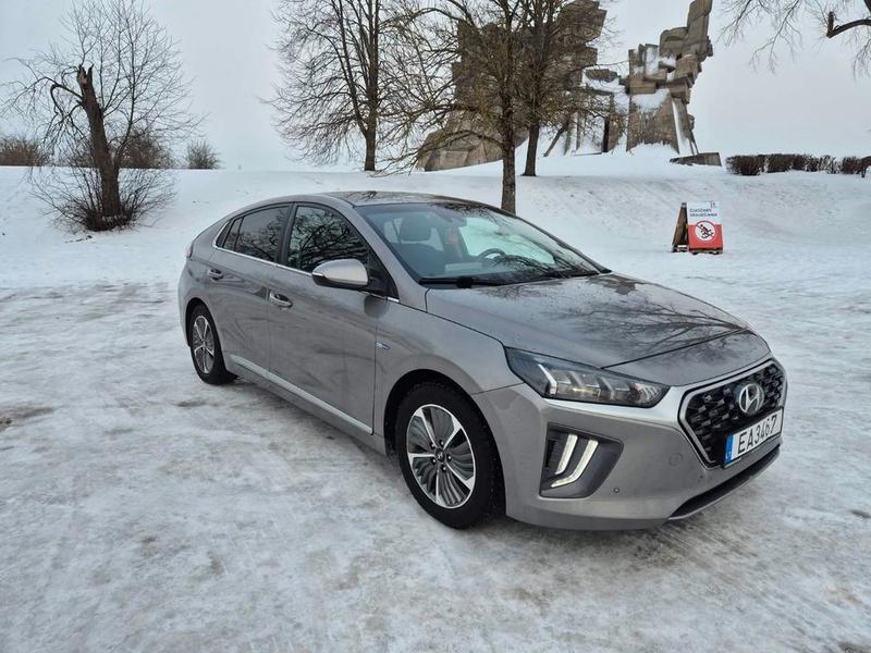 Hyundai Ioniq