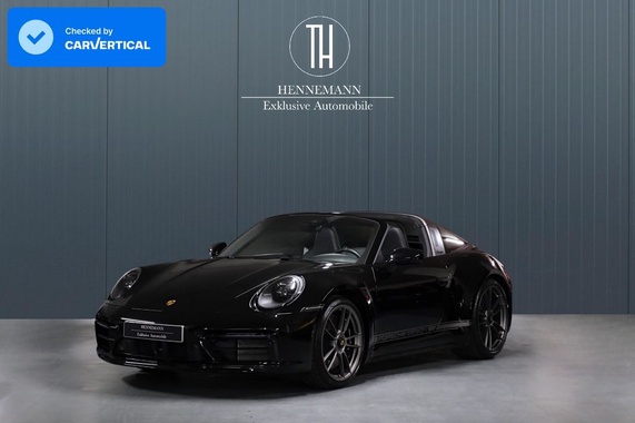Porsche 992 2023