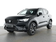 Volvo XC40 2025