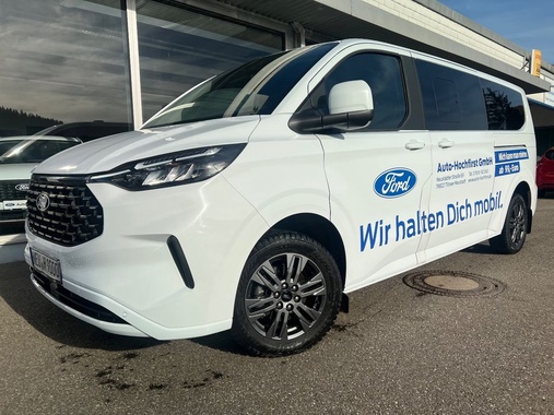 Ford Tourneo Custom 2025