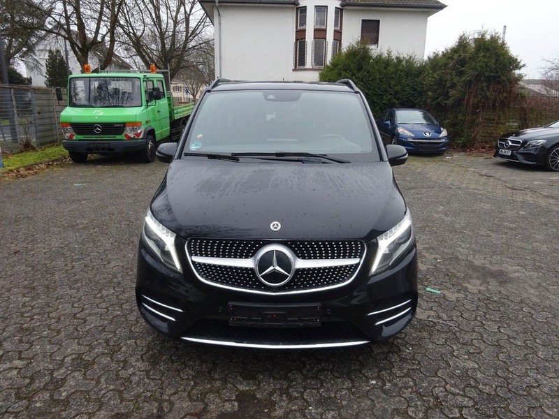 Mercedes-Benz V-Class