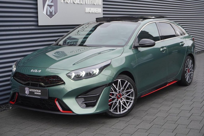 Kia pro cee'd / ProCeed