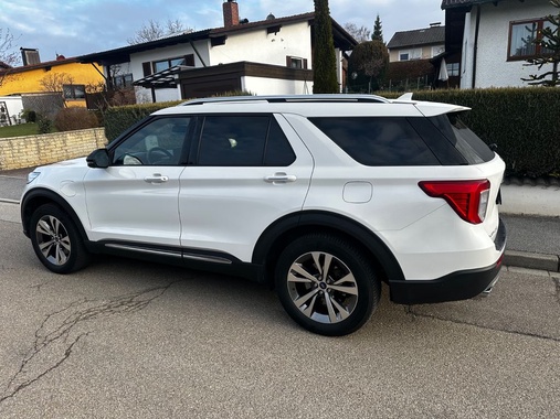 Ford Explorer 2021