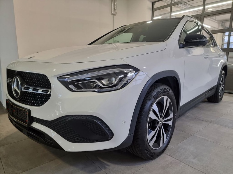 Mercedes-Benz GLA-Class