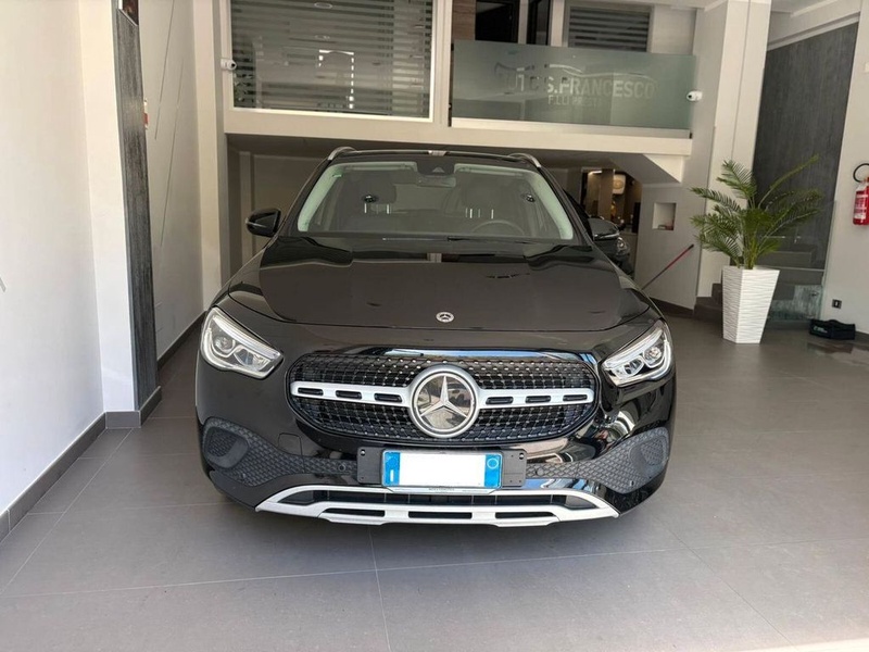 Mercedes-Benz GLA-Class