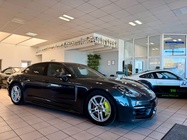 Porsche Panamera 2023