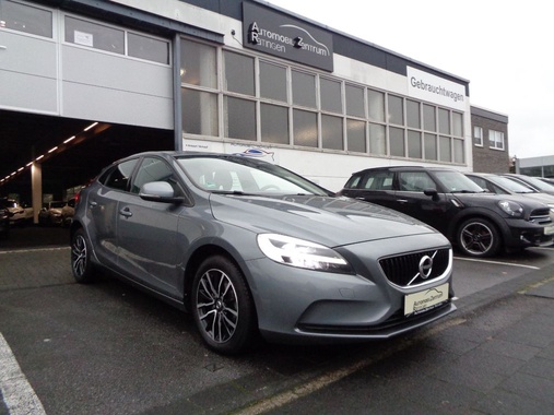 Volvo V40 2019