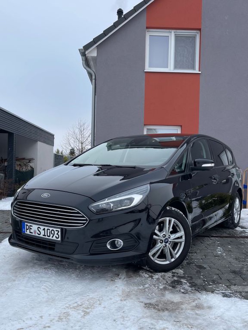 Ford S-Max