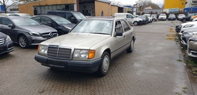 Mercedes-Benz E-Class 1987
