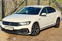 Volkswagen Passat 2021