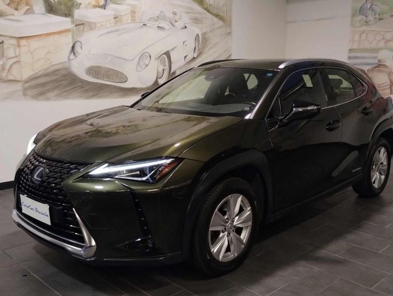 Lexus UX