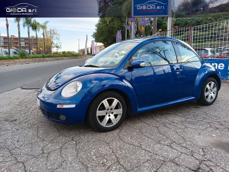 Volkswagen New Beetle