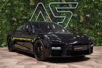 Porsche Panamera 2025