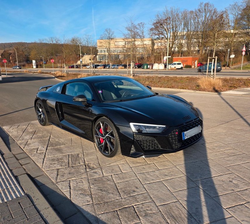 Audi R8