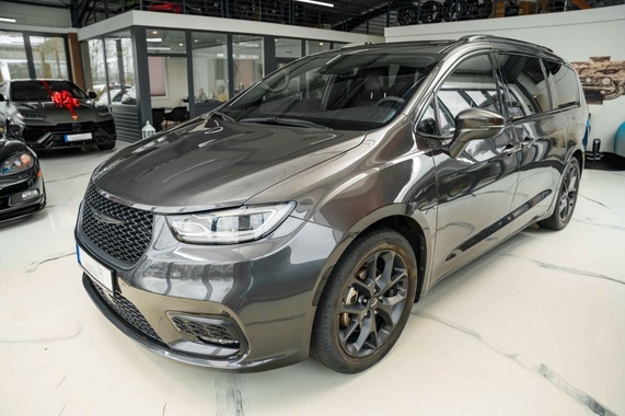 Chrysler Pacifica 2024
