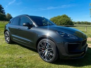 Porsche Macan 2022