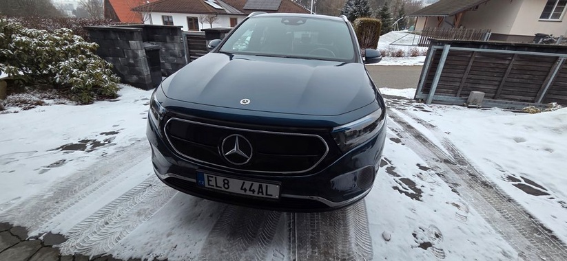 Mercedes-Benz EQA 2021