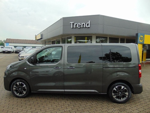 Opel Zafira 2022