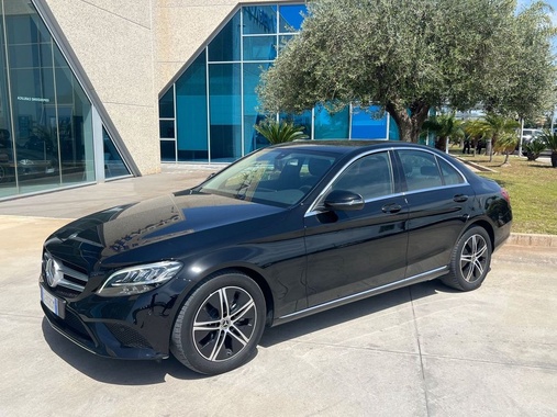 Mercedes-Benz C-Class 2021