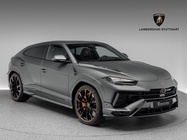 Lamborghini Urus 2024