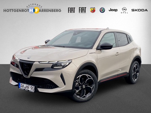 Alfa Romeo Junior 2025