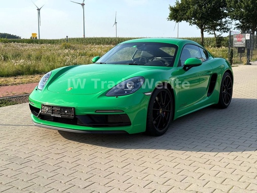 Porsche Cayman 2020
