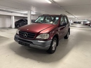 Mercedes-Benz ML-Class 1999