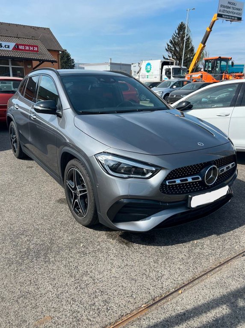 Mercedes-Benz GLA-Class