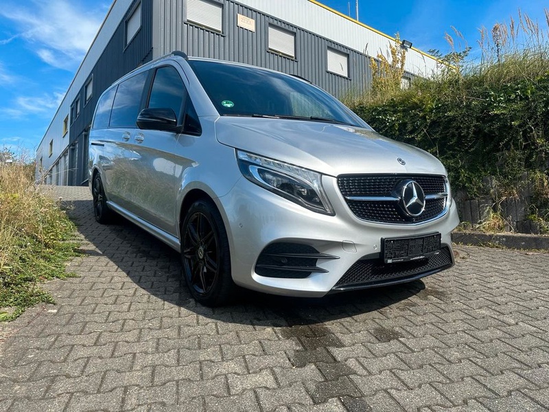 Mercedes-Benz V-Class