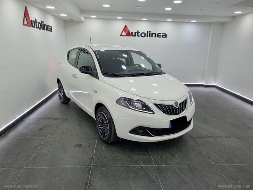 Lancia Ypsilon 2022