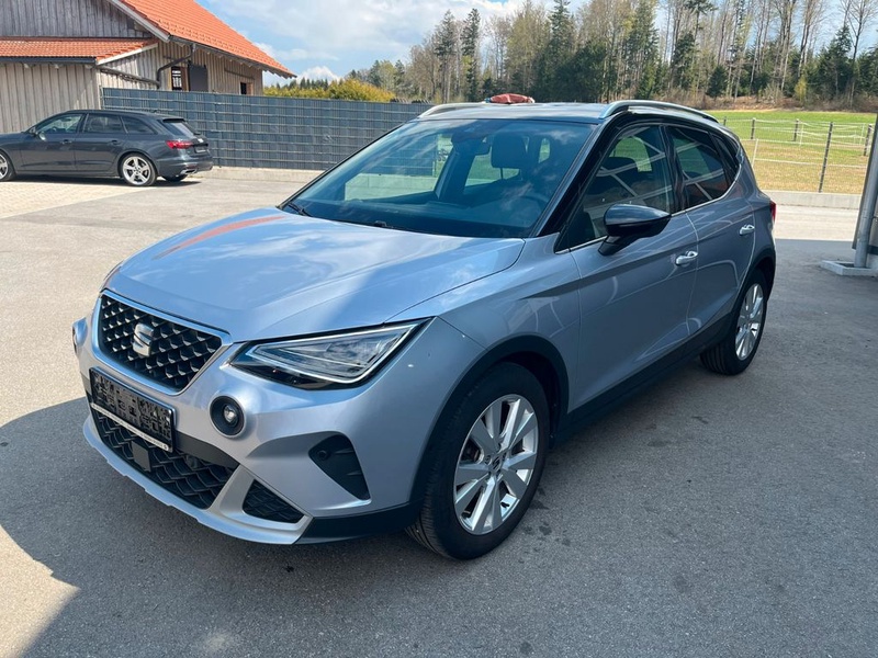 Seat Arona