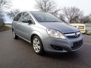 Opel Zafira 2011