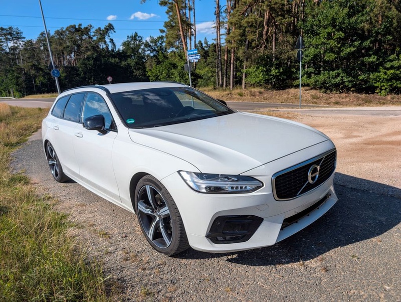 Volvo V90