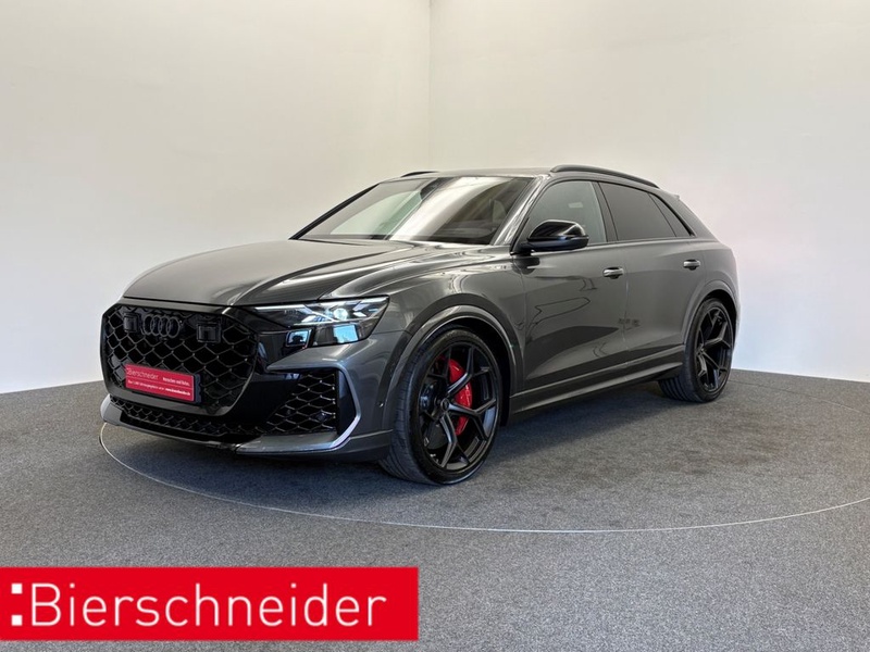 Audi RSQ8