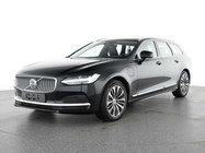 Volvo V90 2025