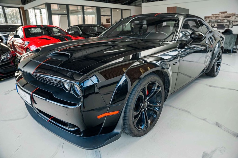 Dodge Challenger