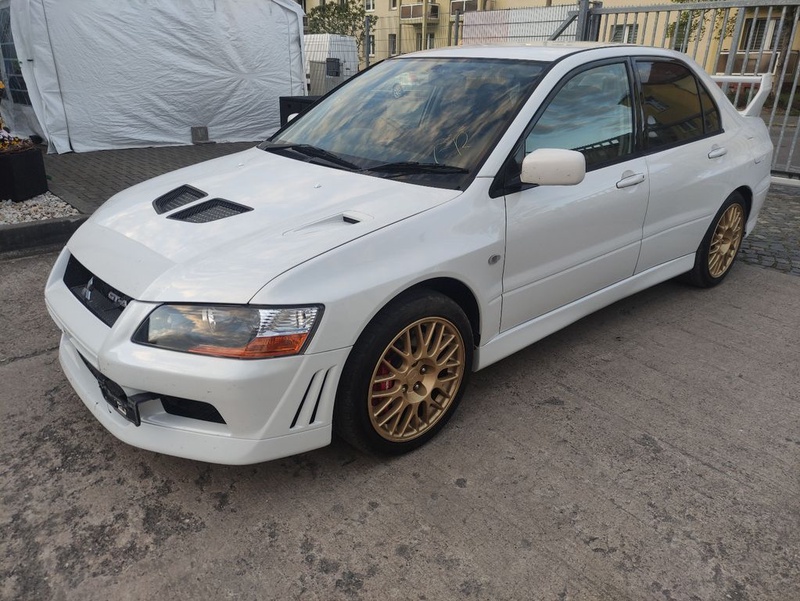 Mitsubishi Lancer