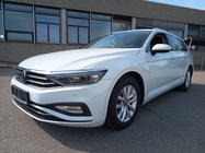 Volkswagen Passat 2022