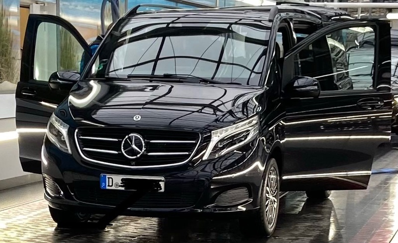 Mercedes-Benz V-Class