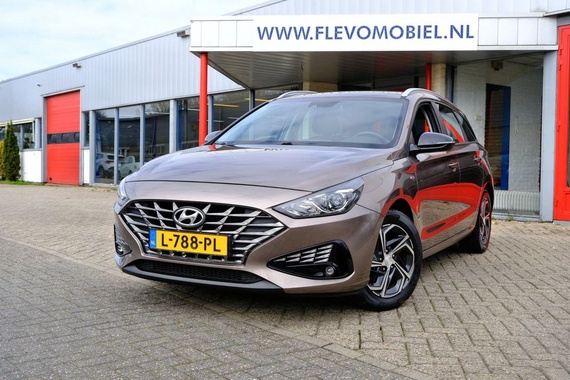 Hyundai i30 2021