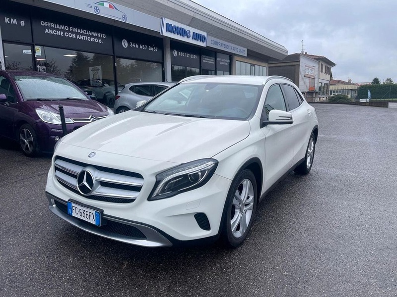 Mercedes-Benz GLA-Class